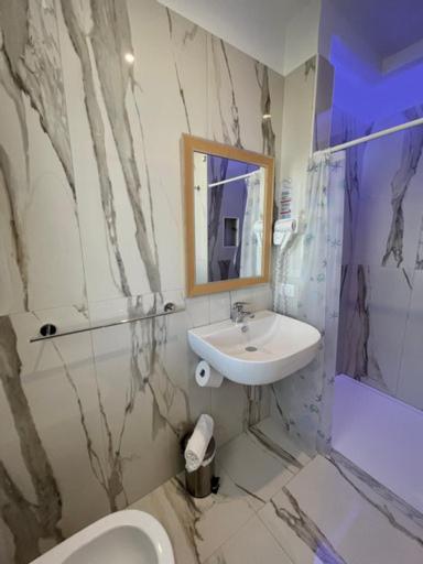 Al Ristoro Hotell Torre Santa Sabina Eksteriør bilde